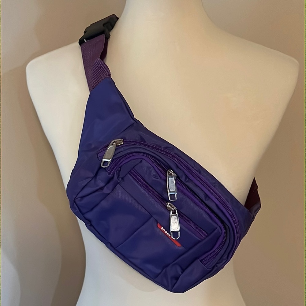 Purple Nylon Fanny pack/crossbody bag/sling pack-NEW - Picture 2 of 5